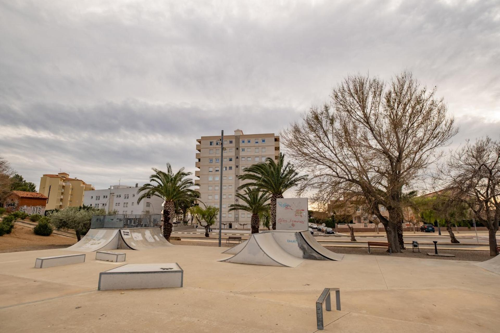 Apartamento con terraza, vistas playa y montaña Hospitalet De L'Infant Exterior foto