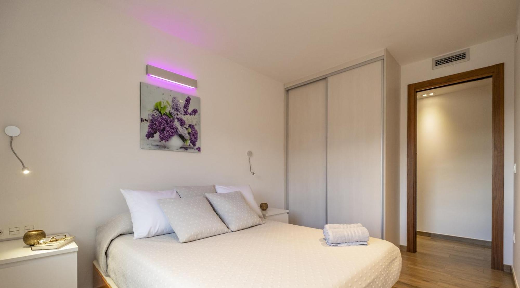 Apartamento con terraza, vistas playa y montaña Hospitalet De L'Infant Exterior foto